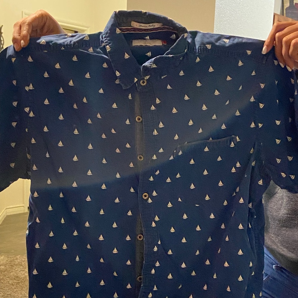 Sell boat button down